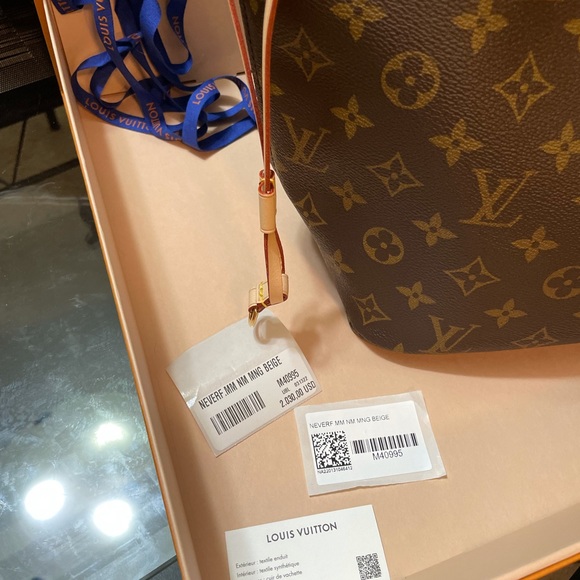 Louis Vuitton Neverfull MM monogram Beige - Picture 3 of 15
